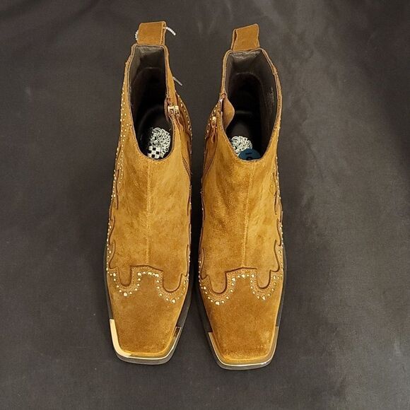 BRAND NEW VINCE CAMUTO DENDALI EMBELLISHED BOOTIE - Picture 1 of 15